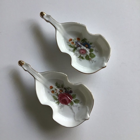 Vintage Floral Bone China Violin Dish PAIR Ring Trinket Gold Rim Vanity Cottage - Picture 16 of 16